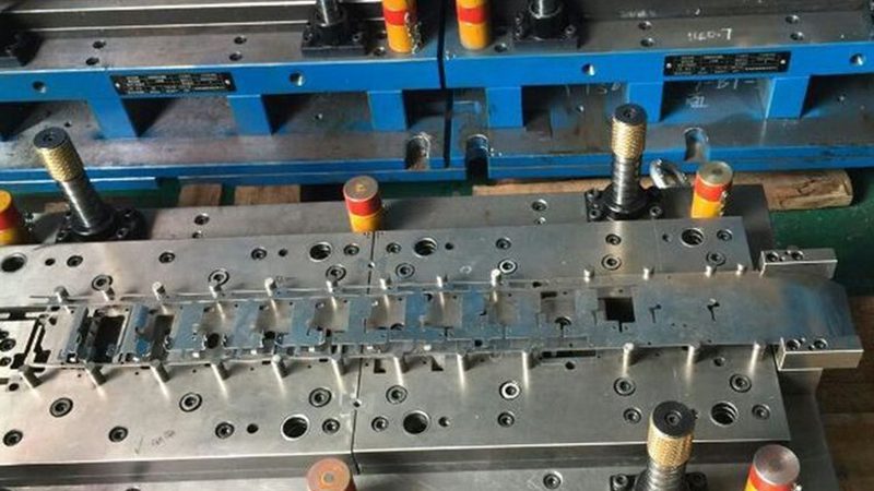 精密模具淬火回火流程：工艺解析与注意事项